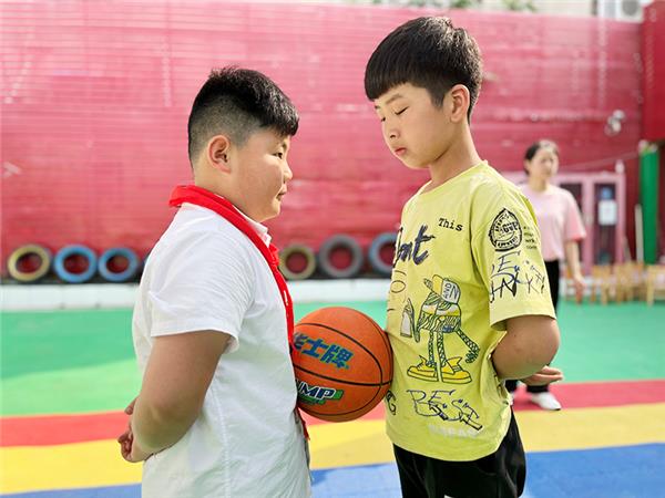 蒲公英康教中心融合体育运动会活动